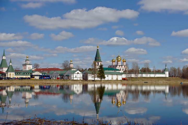 Иверский монастырь