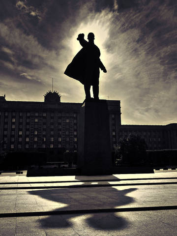 Однажды в ПЕТРОГРАДЕ