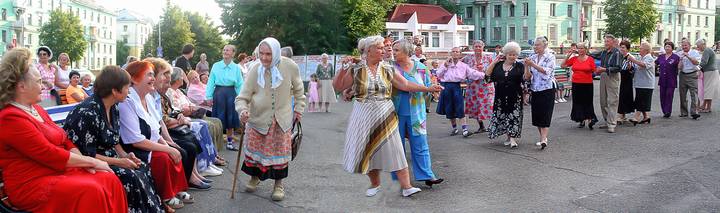 В городе S. Субботний вечер