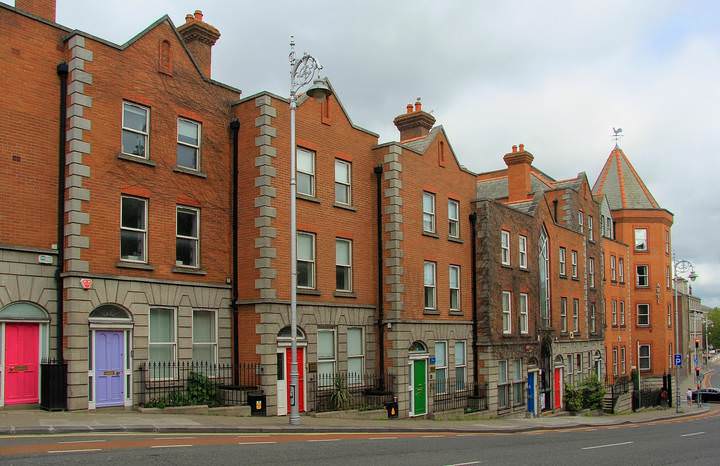 Winetavern street