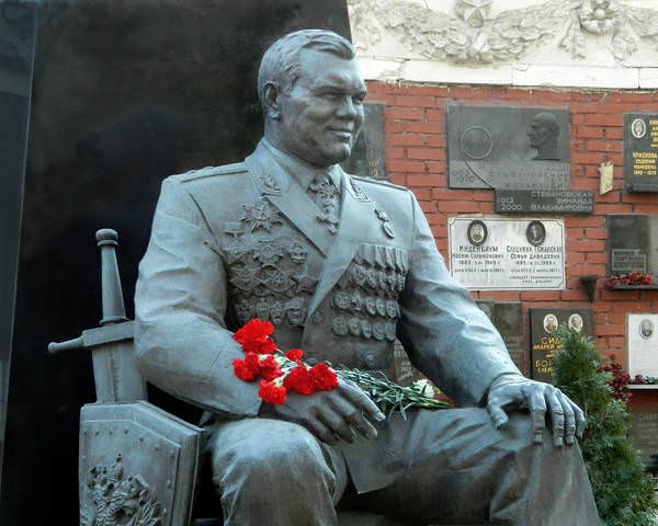 "Я всех приглашаю к жизни..."