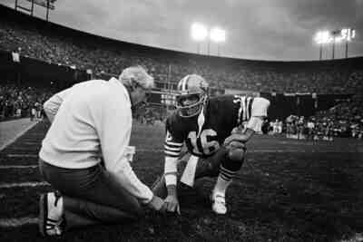 Легендарный фотограф НФЛ отметит драфт выставкой