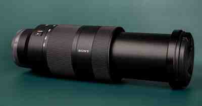 Новый объектив Sony FE 100-400mm f/5.6-8 OSS: доступный телеобъектив для всех