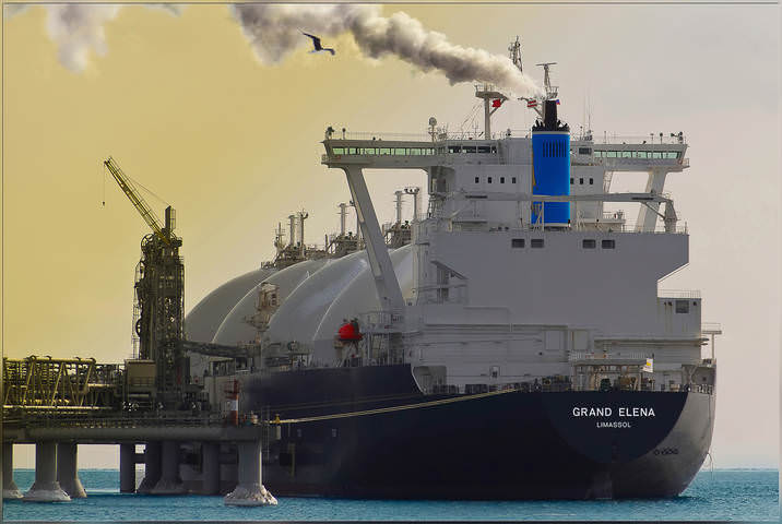 Гранд Елена. Пришла за Сахалинским газом.