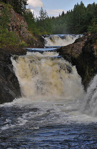 Шум водопада