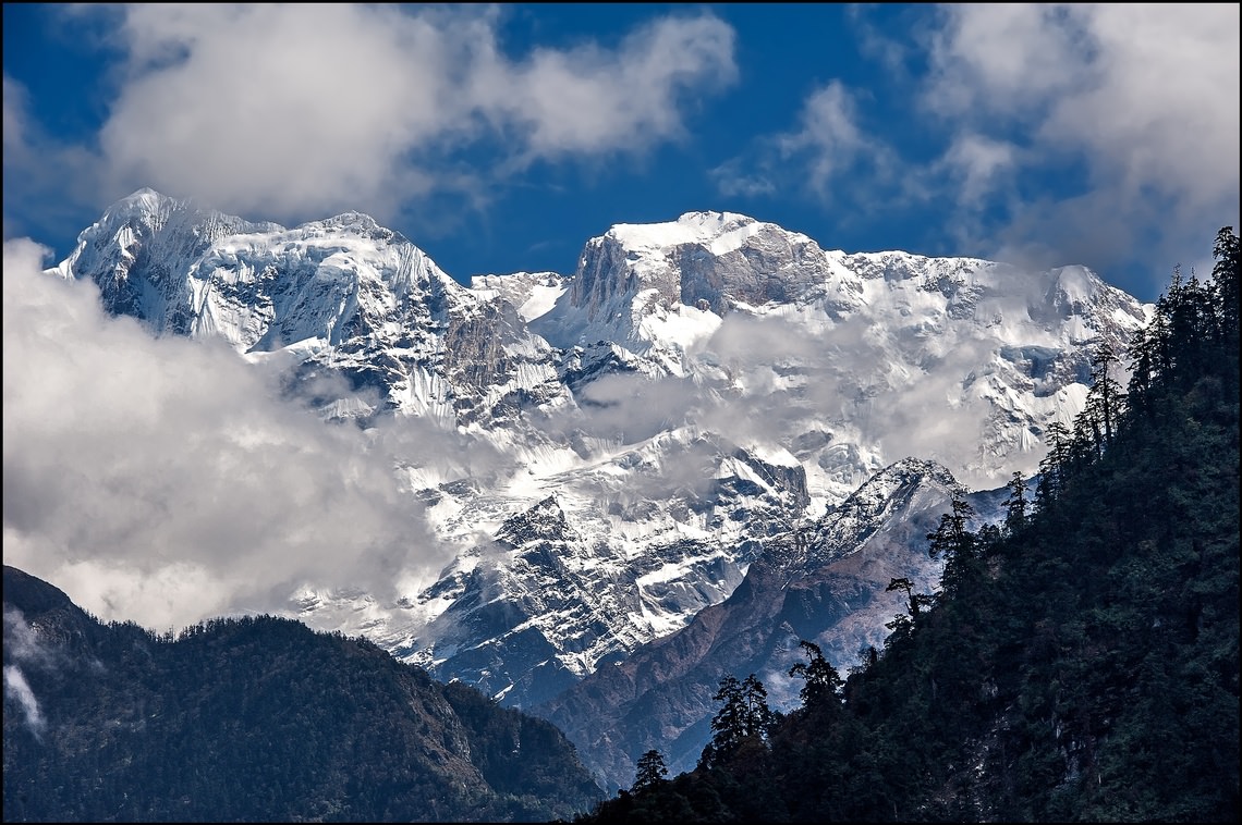 Annapurna 2, 7937m.