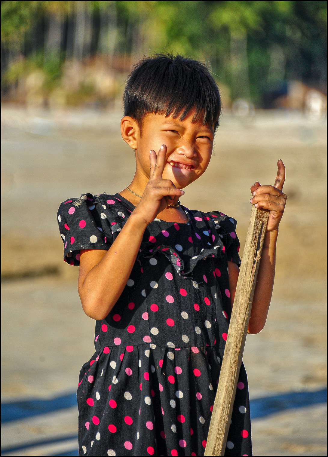 бирманская девочка