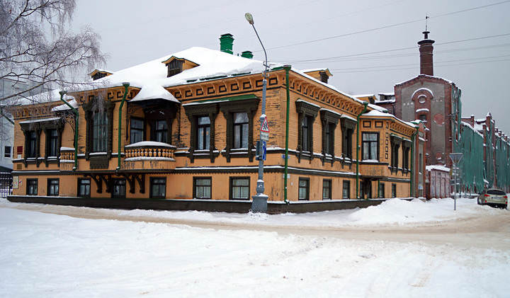 Особняк Суркова (Архангельск).