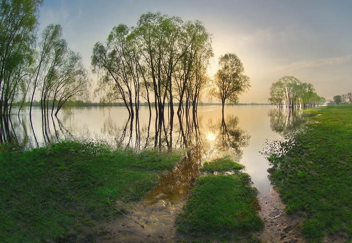 весеннее