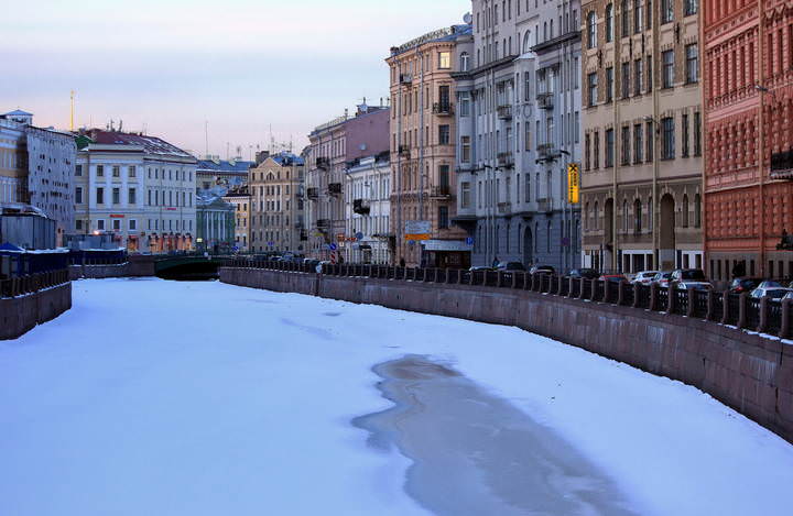 Март в Питере