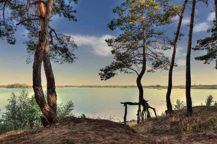 Голубое озеро