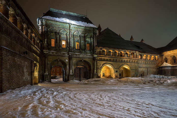 В Крутицах