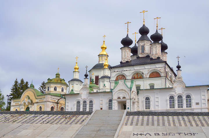 Великий Устюг.Храмы Соборного дворища.