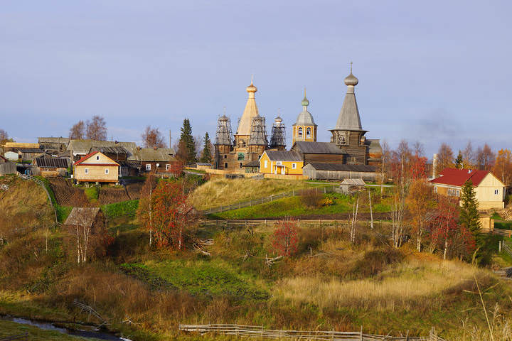 нёнокса.12.10.2014 180.Троицкая и Никольская церковь.