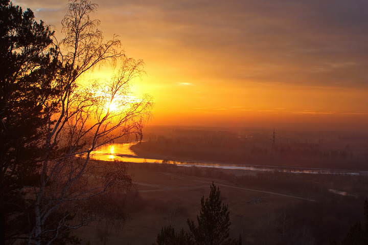 На закате