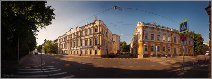 Вечером по Большой Никитской.(Дорогами детства.)