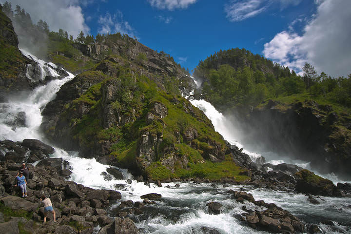 Водопад
