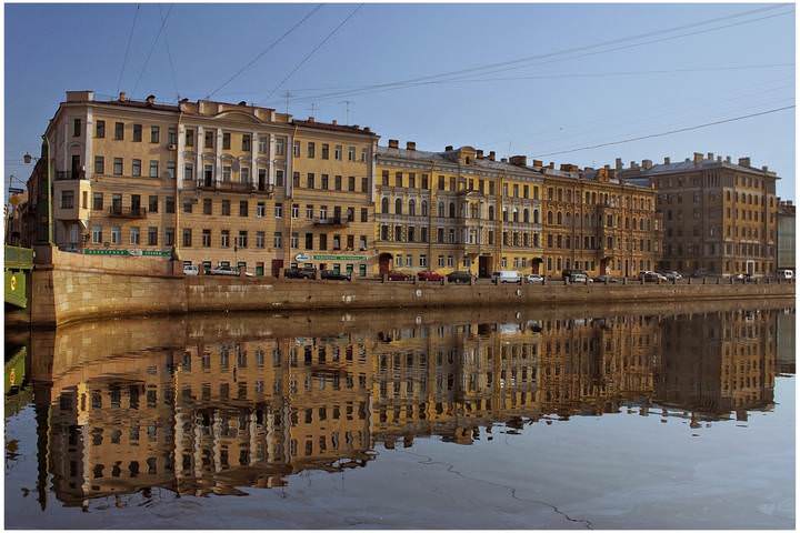 Город просыпается