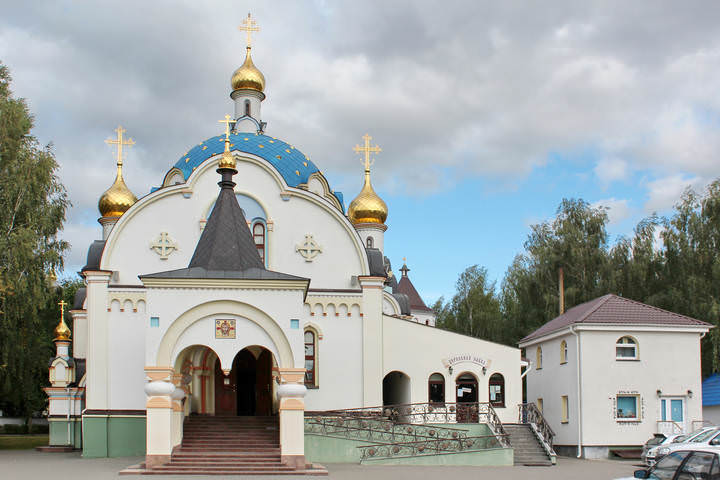  Храм в честь иконы Божией Матери «Державная» (освящен 20.10.2008)