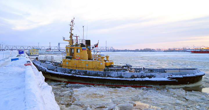 Портовый буксир.Архангельск.