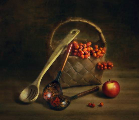 рябина и ложки