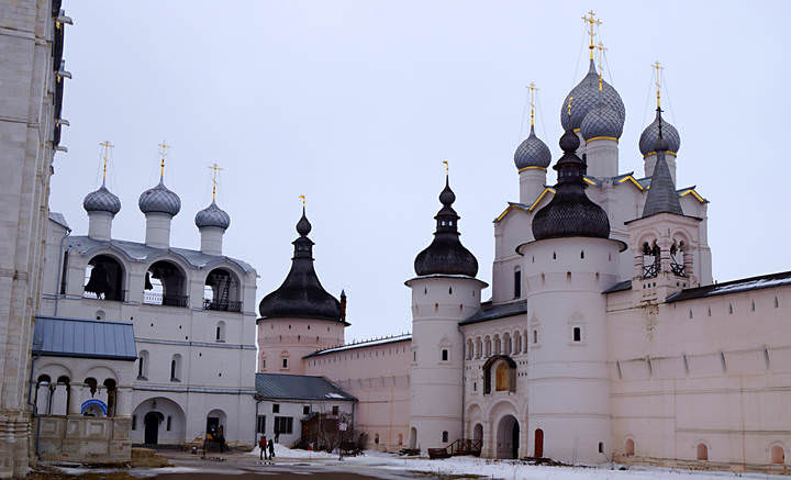 1-4 марта 2015.ростов великий 132.Звонница Успенского собора.Воскресенская церковь.