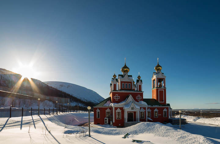 Храм