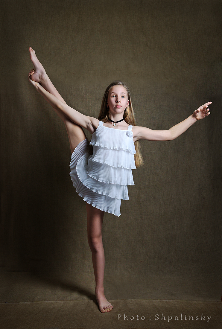  Юная балерина.