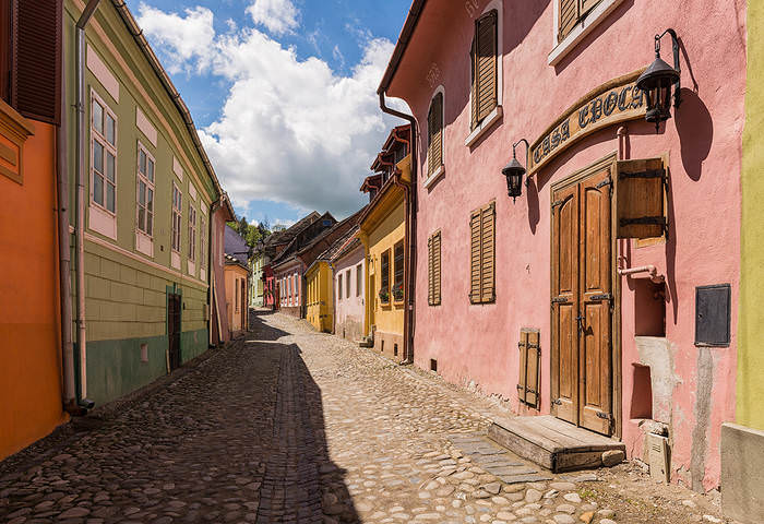 Улочками Сигишоары.