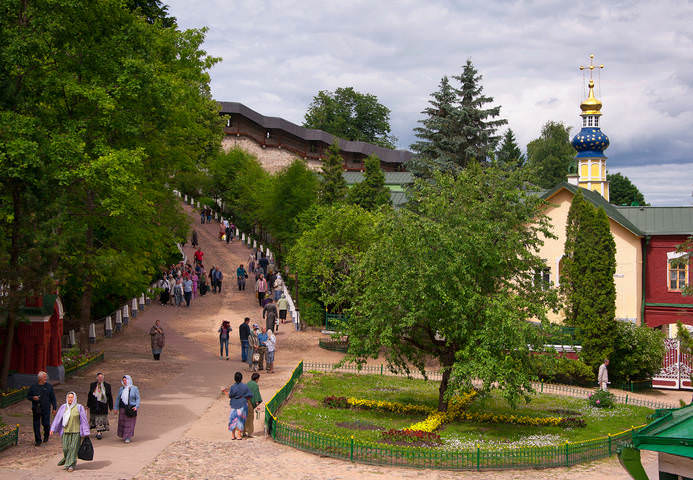 В Псково-Печерском