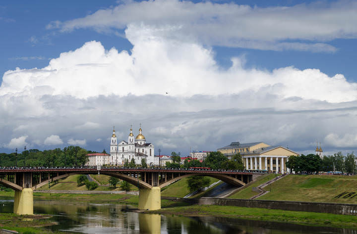 В заоблачном городе
