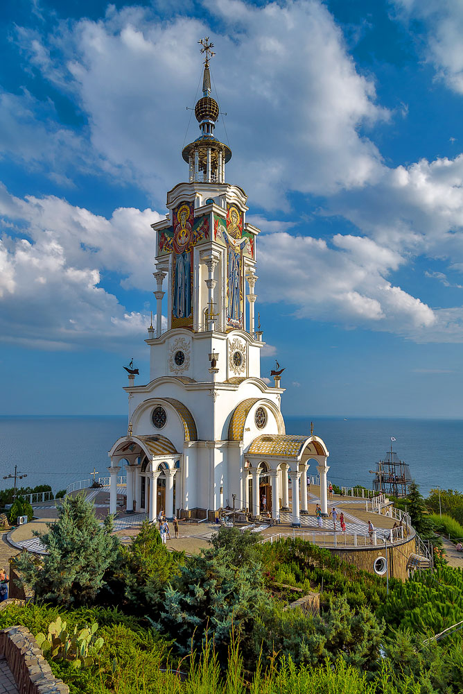 Храм маяк Святого Николая Чудотворца. Малореченское - Крым.