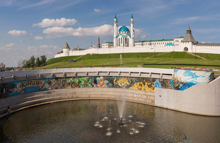 КАЗАНЬ, ЛЕГЕНДЫ СТАРИНЫ, ЧУДЕС И СКАЗОК СЛАВНЫЙ ГОРОД!