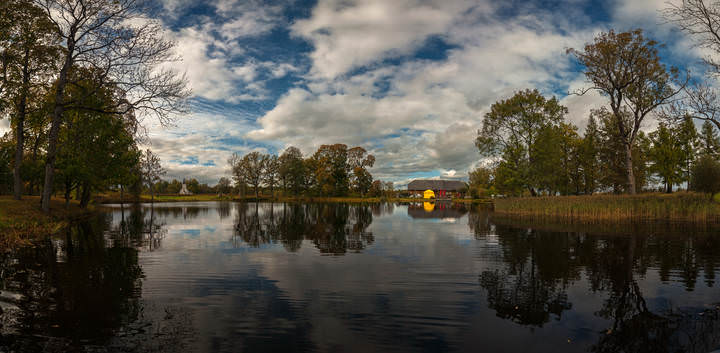 Autumn motive