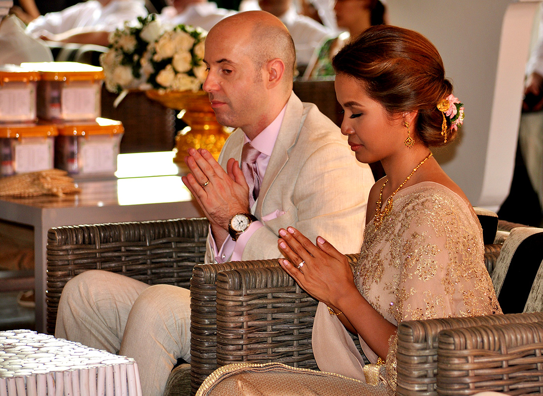 Случайный репортаж с европейско-тайской свадьбы