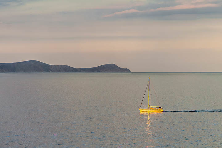 Критское море