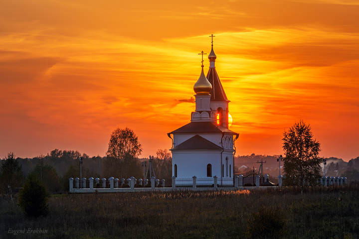 Памятник архитектуры "Рождественская церковь" в Конюхово