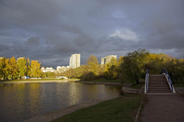 Вечерело