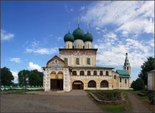 Тутаев. Собор Воскресения Христова