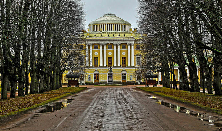 Павловский дворец