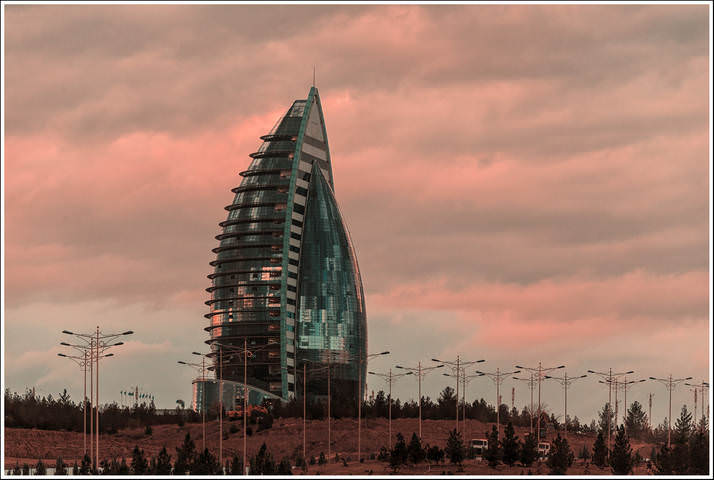  Отель "Йылдыз" на закате