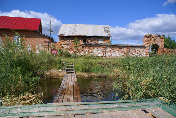 445Старая изгородь Нило-Столобенской пустыни.Селигер.