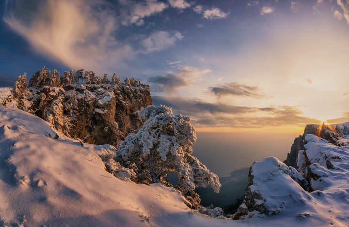 На краю