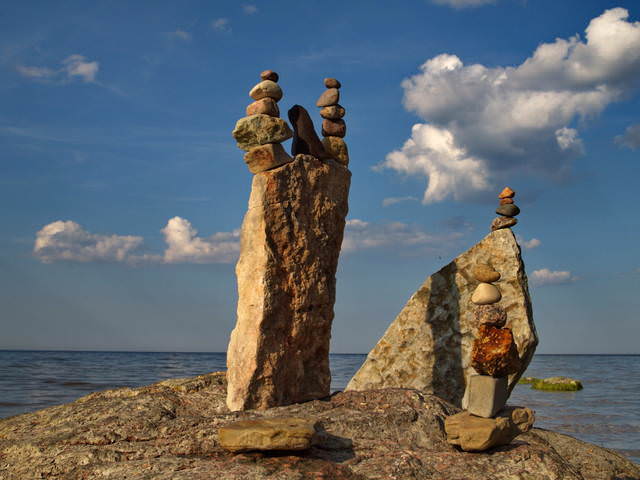 Немного о Богах и Троллях