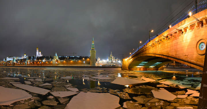 Москва вечерняя