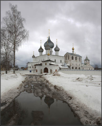 Углич, Воскресенский монастырь