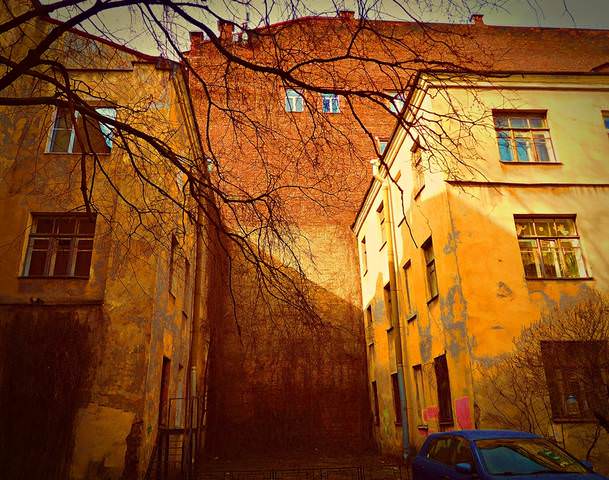 дворы Петербурга