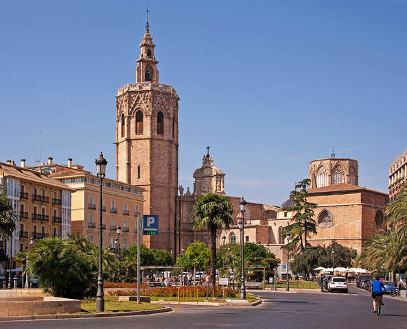 Plaza de la Reina