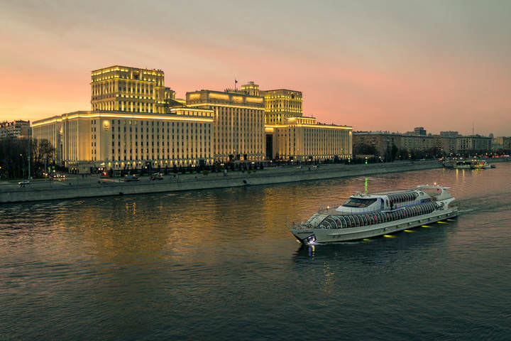 Вечер над городом