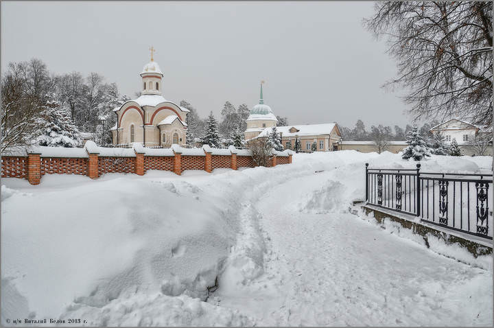 Заснеженная Оптина